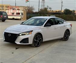 نيسان ألتيما